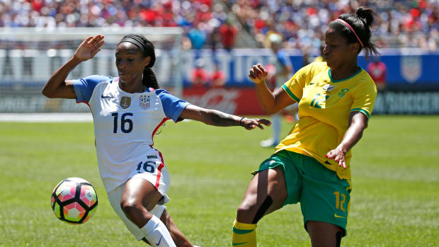 crystal-dunn-goal-usa-south-africa-friendly.jpg